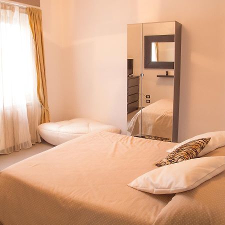 B&B Ricci Ливорно Екстериор снимка